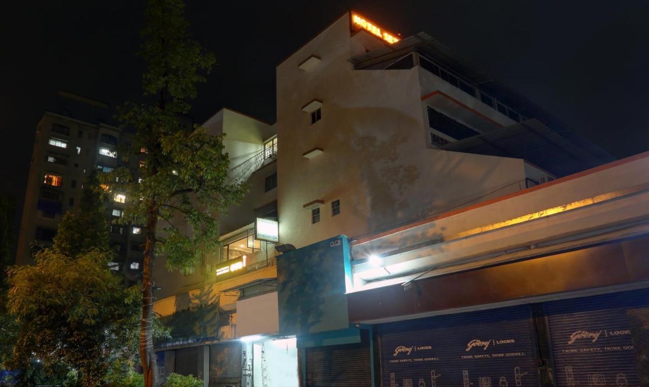 Treebo Trend Mourya Residency Hotel Navi Mumbai Exterior photo